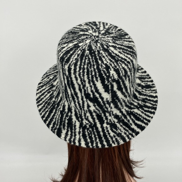 Wool Blend Bucket Hat Women's Zebra Print Black White Y2K Streetwear Cozycore - Picture 4 of 7
